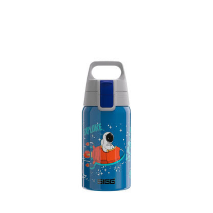 Sigg Edelstahl Trinkflasche 0.5 Liter mit Astronaut Motiv und Weltall Print im Bärechind Winterthur Zürich Schweiz