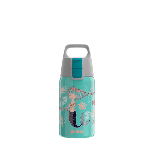 Sigg Edelstahl Trinkflasche 0.5 Liter mit Meerjungfrau Motiv und Unterwasserwelt im Bärechind Winterthur Zürich Schweiz