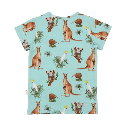 Walkiddy Kinder T-Shirt mit Känguru Koala und Kakadu Tierprint aus Bio Baumwolle – erhältlich bei Bärechind Winterthur Zürich Schweiz